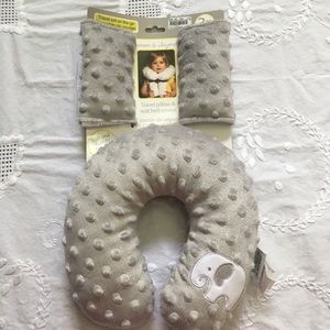 NWT Travel Pillow & Seatbelt Covers